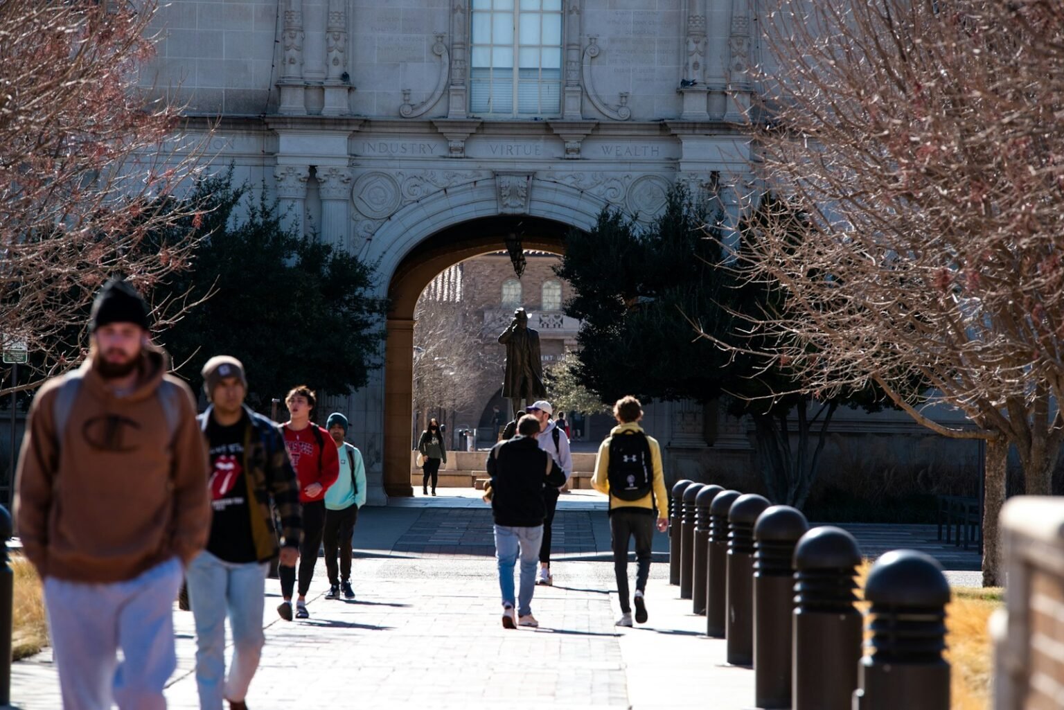 Students walking on a university campus abroad